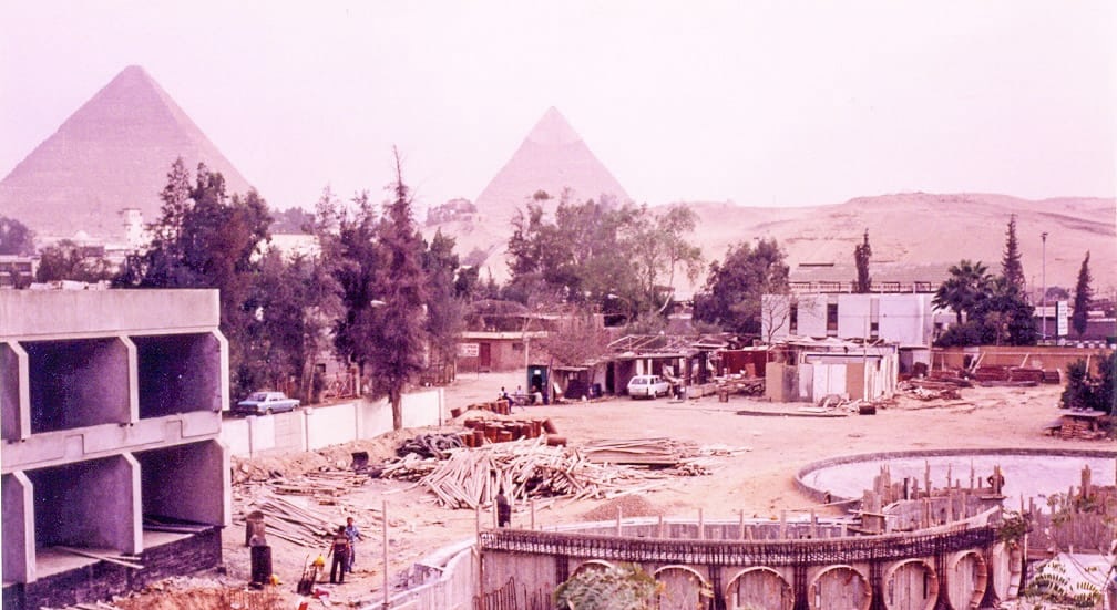 Pyramids Meridian Hotel — Sw. Pool